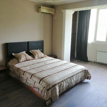 Apartment 2 Bed Room In The Center Апартамент 3-Х Комнатная В Центре Tashkent Exterior photo